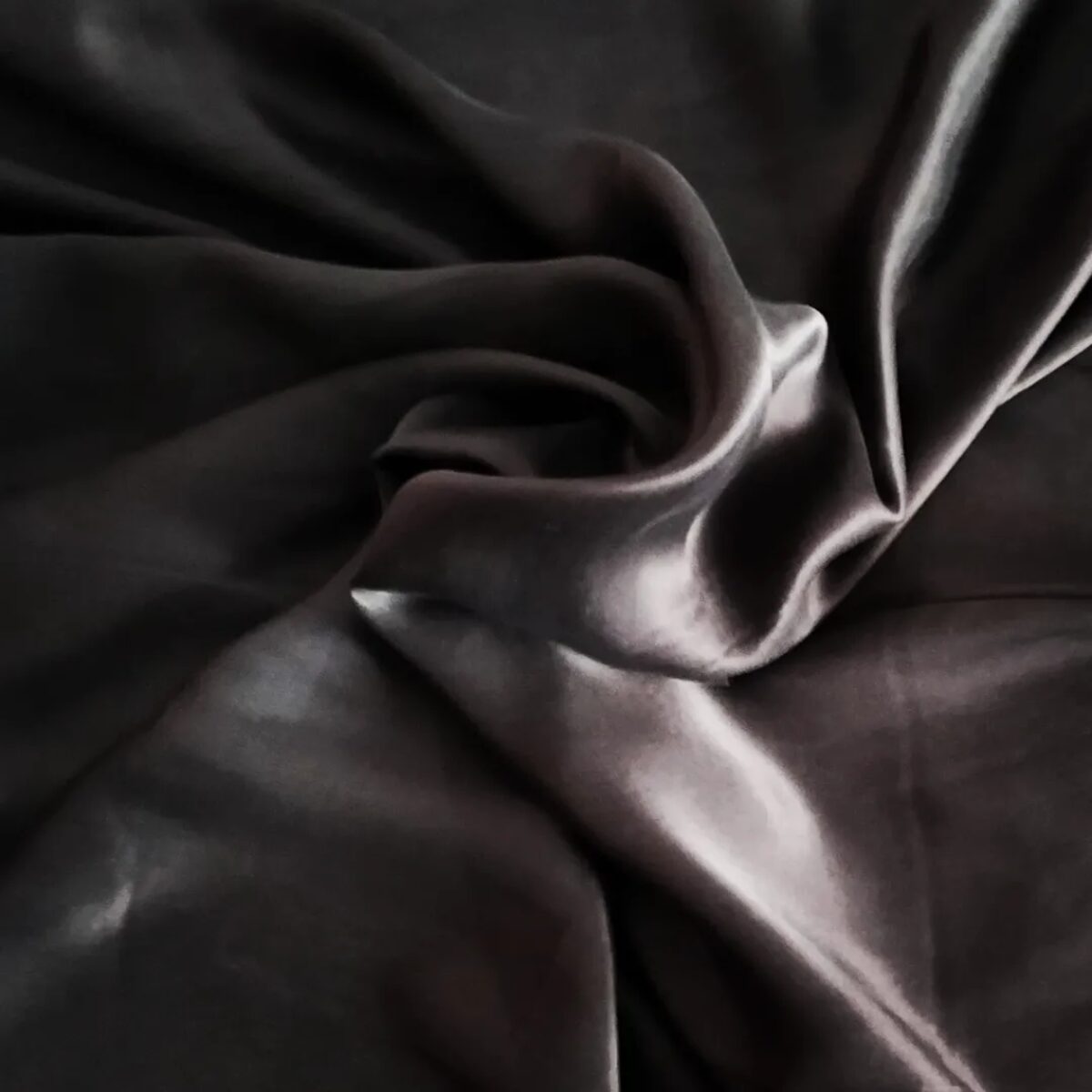 Cetim stone washed preto 100% seda